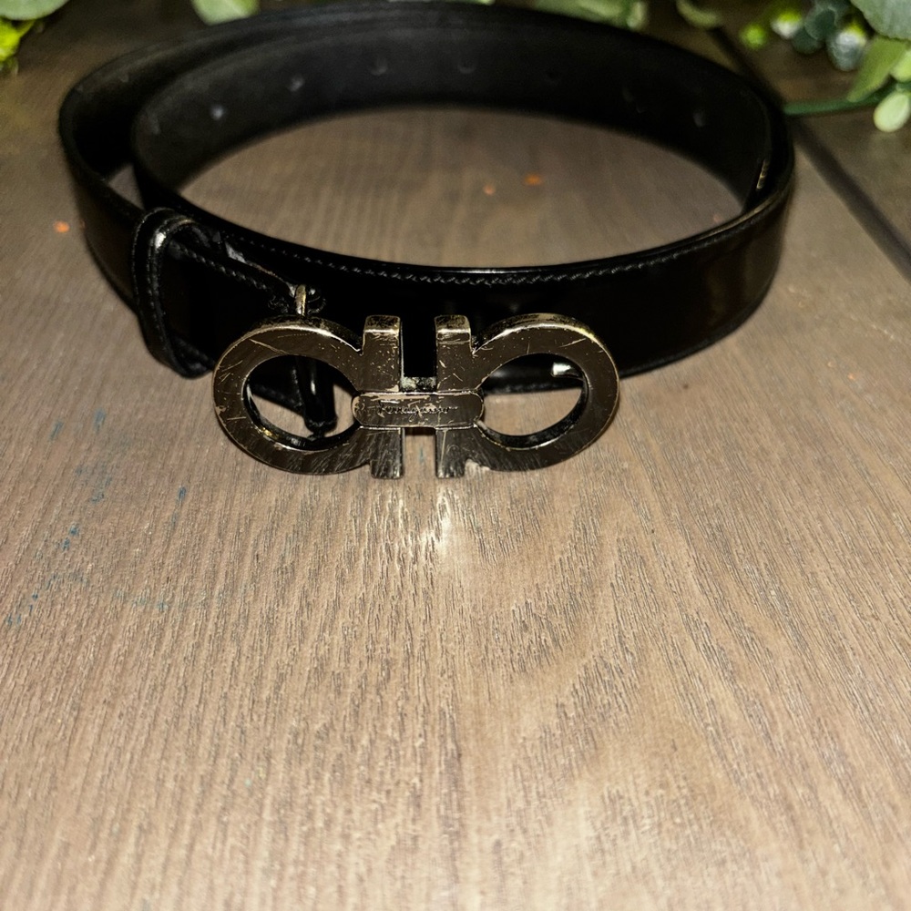 Salvatore Ferragamo Black Belt with Silver Buckle - Picture 2 of 3
